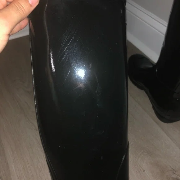 𝅺HUNTER Tall High Gloss Boots | US 7 - Picture 7 of 16